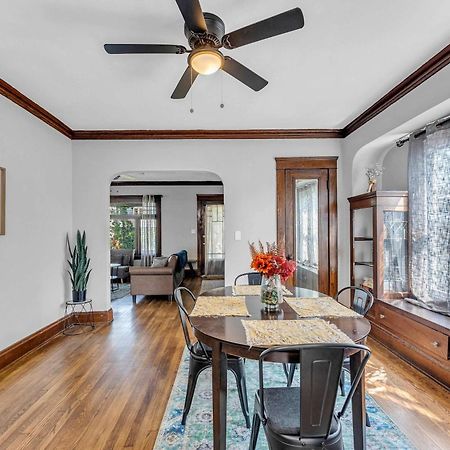Beautifully Remodeled Duplex Apt In West Blvd Cleveland Exterior foto